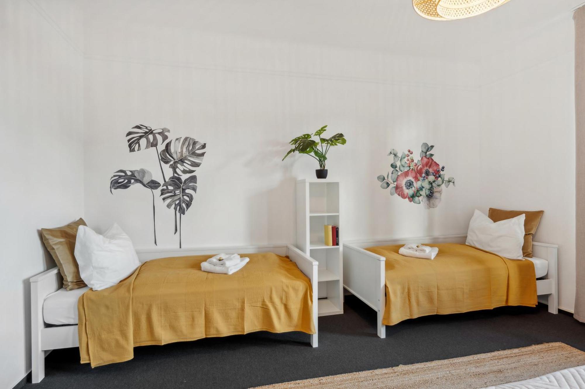 Maremar - Verden's Finest - 134qm - 2 Schlafzimmer - Luxus Boxspring - Kueche - Arbeitsplaetze & Highspeed Wlan - Terrasse Verden (Aller)