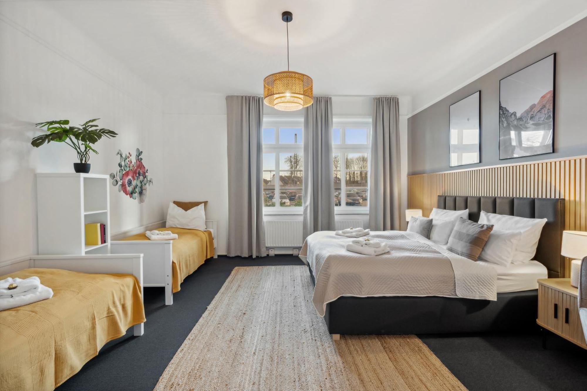 Maremar - Verden's Finest - 134qm - 2 Schlafzimmer - Luxus Boxspring - Kueche - Arbeitsplaetze & Highspeed Wlan - Terrasse